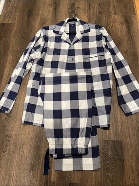 Hastens Navy and White Gingham Pajama Set - Classic Check